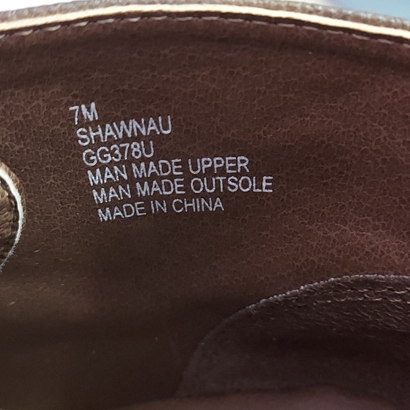 Mia Shawna Women's Bootie Heels - Picture 3 of 3